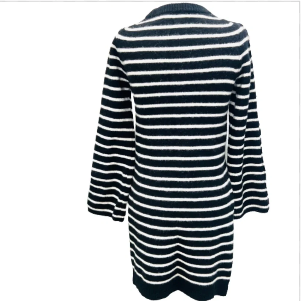 MADEWELL Wool Black White Stripe Side Slit Sweater Long Sleeve Size Small - Picture 3 of 12